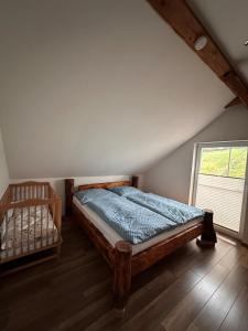 PS5, VR2, Logitech racing-Apartmán pod Chočom