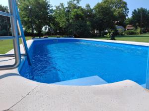 Szérűskert Vendégház Pusztaszer