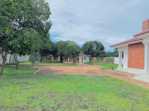 Poinsettia White House - Exclusive Private Villa with Pool