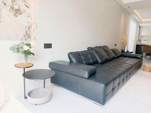 M9 - Brand new single pool villa with KTV in the center of Pattaya