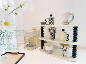 M9 - Brand new single pool villa with KTV in the center of Pattaya