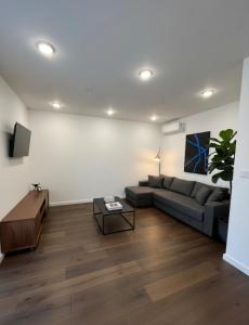 Apartament 2BR, parcare gratuita, bd Carol