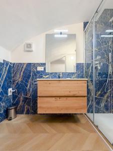 Vittorio Veneto Collection - Suite Gold