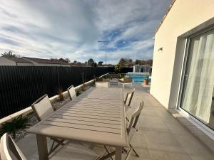 Villa LA MARINE avec jardin, terrasse et piscine