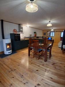 Appartement spacieux 2 chambres au cœur du village