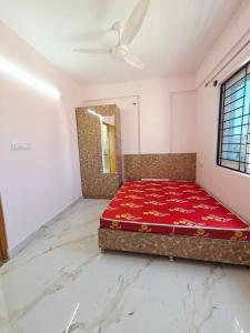 fully furnished and well maintained flat near btm