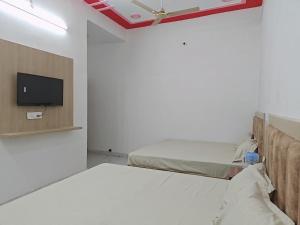 Radharani inn guest house