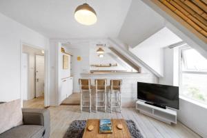 Beach-Style Flat 2 Min Walk to Tolcarne Beach