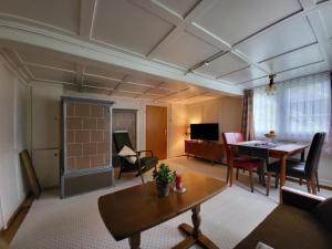 Holiday Home Freistehendes Ferienhaus in Naherholungsgebiet by Interhome