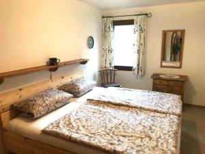 Apartment Wohnung Grün by Interhome