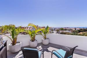 Luxe Penthouse, BBQ, hot spa, games, ocean view - By Seareen