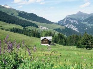 Holiday Home Pensiun Tung by Interhome