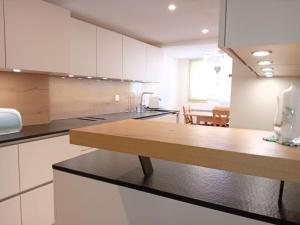 Holiday Home Sunnähöggli by Interhome