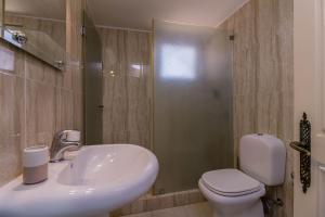 Luxe Penthouse, BBQ, hot spa, games, ocean view - By Seareen