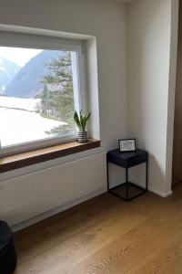 Apartment Terrasse & Pistenähe by Interhome