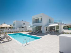 Holiday Home Wunderschöne- geräumige Ferienvilla mit BBQ by Interhome