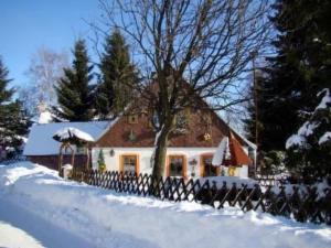 Apartment U SEMUSHKY Apartment 3 by Interhome