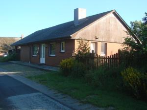 Holiday Home in Mühlendeich mit Großem Garten by Interhome