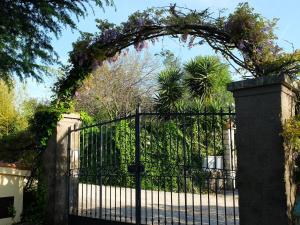 Bellevue, country house