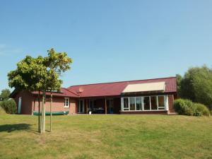 Holiday Home Wellnesshaus Seeperle -Inklusive by Interhome