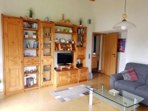 Holiday Home F12 Freistehendes Haus mit Garten an der Nordsee by Interhome