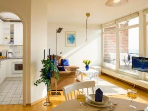Apartment Penthouse-Ostseepanorama by Interhome