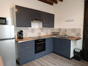 Le Trèfle Doré T2, wifi, private parking space