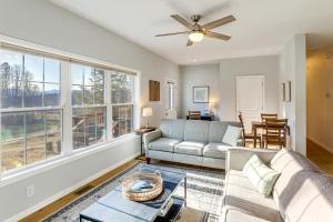 Hike and Bike! Peaceful Wooded Retreat in Old Fort