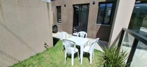 Apto Garden 380m Praia de Mariscal