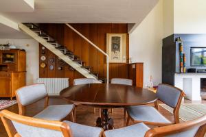 Rosa Edificio Lofts Lago dentro do condomínio Laje de Pedra