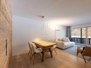 Apartment Chesa Curtinella 21 by Interhome