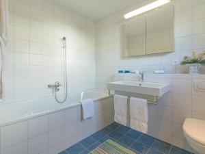 Apartment Chesa Radonda 1 by Interhome