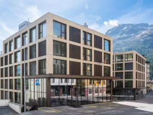 Apartment Stadthaus N9 Mountain Medium Studio by Interhome