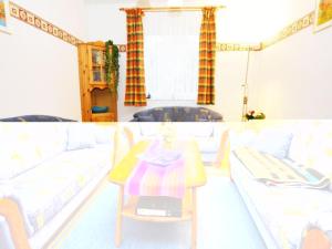 Holiday Home Haus Lütt Holland by Interhome