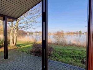 Holiday Home B 12 direkt am Binnensee- Seeblick by Interhome