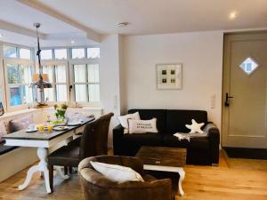 Holiday Home DünenHuuske InselParl mit Sauna auf Spiekeroog by Interhome