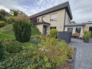 Apartment Wanderhöhle by Interhome