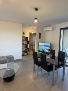 LImmortelle - T3 avec balcon vue mer & montagne