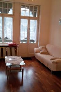 Apartment Wohnung in einem historischen Gebäude mit Balkon und Blick auf die Mosel by Interhome