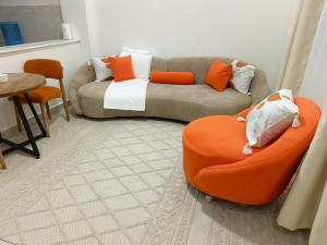 Niklan lake view homes