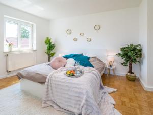 Apartment Eg Rechts helle 80m 3-Zimmer Wohnung nähe Salzburg by Interhome
