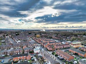 Game Zone, Trafford Centre Nearby, Sleeps 8