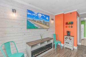 Oceanfront Condo With Oversized Balcony! Sleeps 2 Guests! Caravelle 512