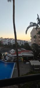 Apartment with pool view - Castle Harbour Los Cristianos