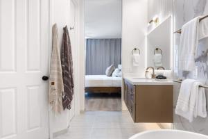 Sunset View Updated Villa Heated Pool Kings