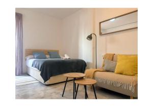 Studio con gran terraza y garaje en Málaga centro