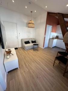 Appartement Neuf Nice Carré Or à 2 pas de la mer tout équipé