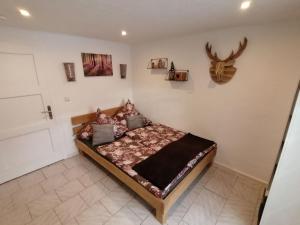 Apartment Appartement mit Terrasse by Interhome