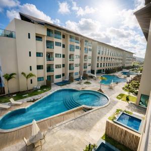 Apartamento na Praia dos Carneiros a 250m do mar