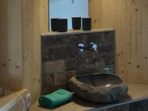 Holiday Home Landgut mit Blick auf das Wasser by Interhome
